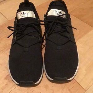 Girls Adidas sneaker✨